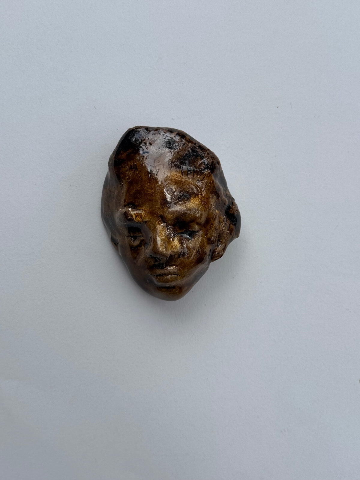 Face Knob 2