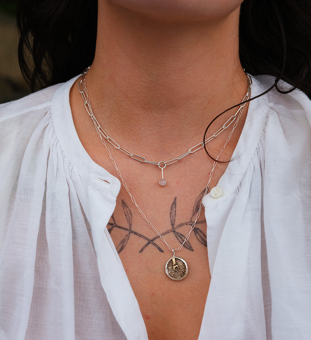Medallion Elementos Necklace - Water