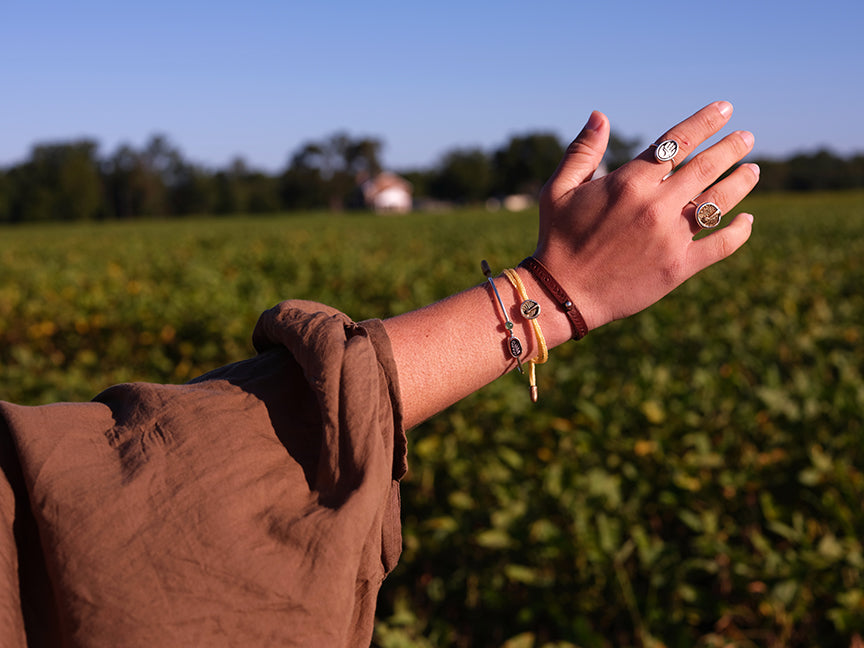 Medallion Elementos Ring - Earth