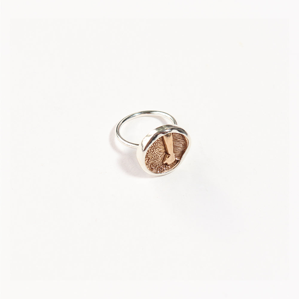 Medallion Elementos Ring - Earth