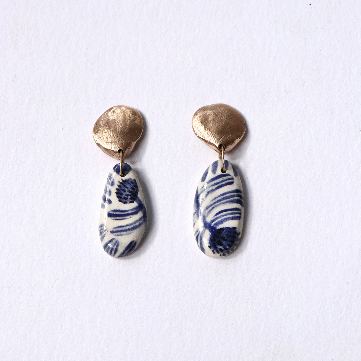 Flora Blue Pendant Earrings