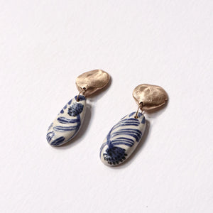 Flora Blue Pendant Earrings