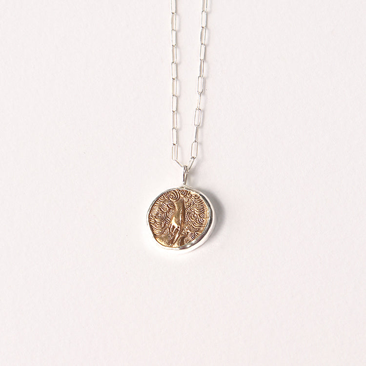 Medallion Elementos Necklace - Air