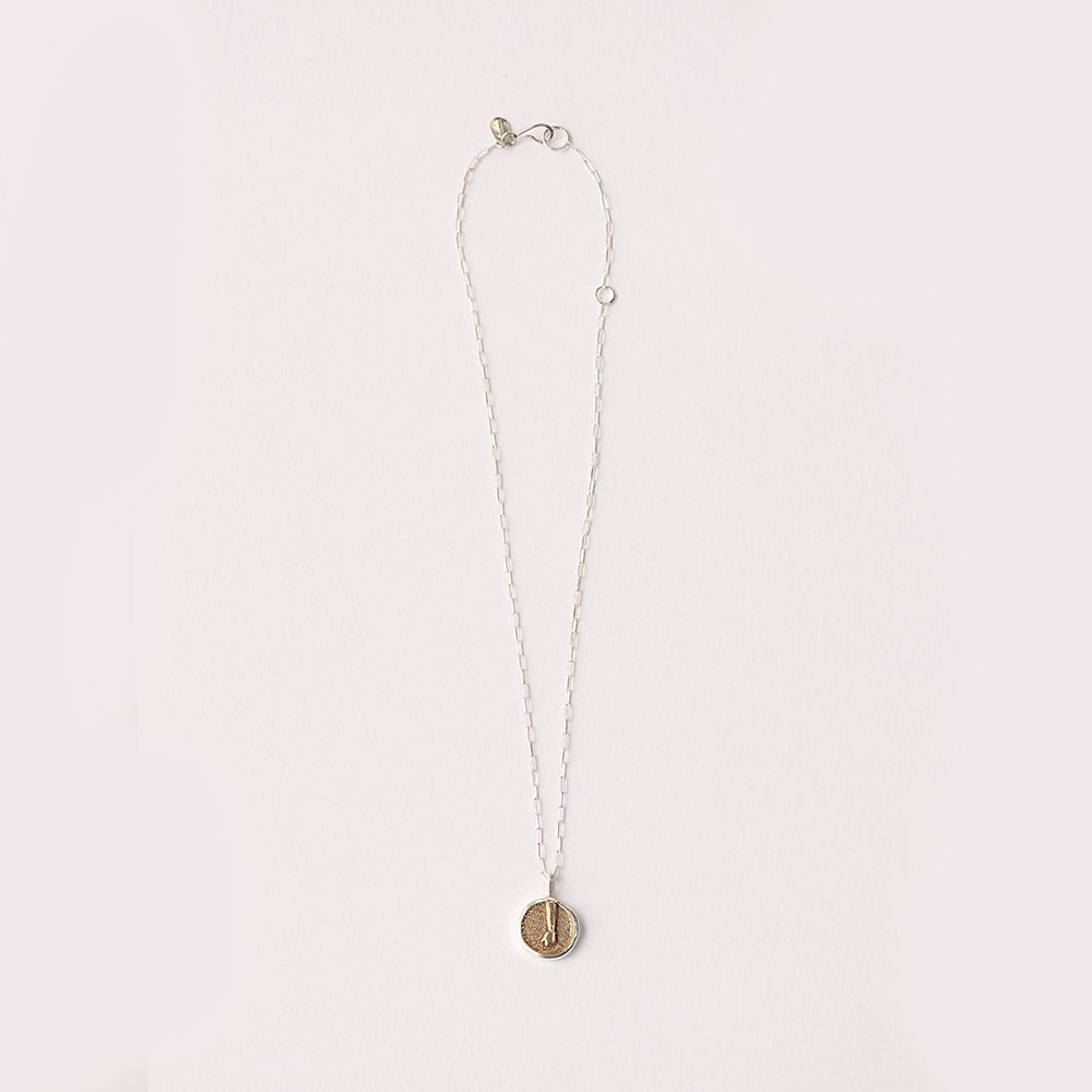 Medallion Elementos Necklace - Earth